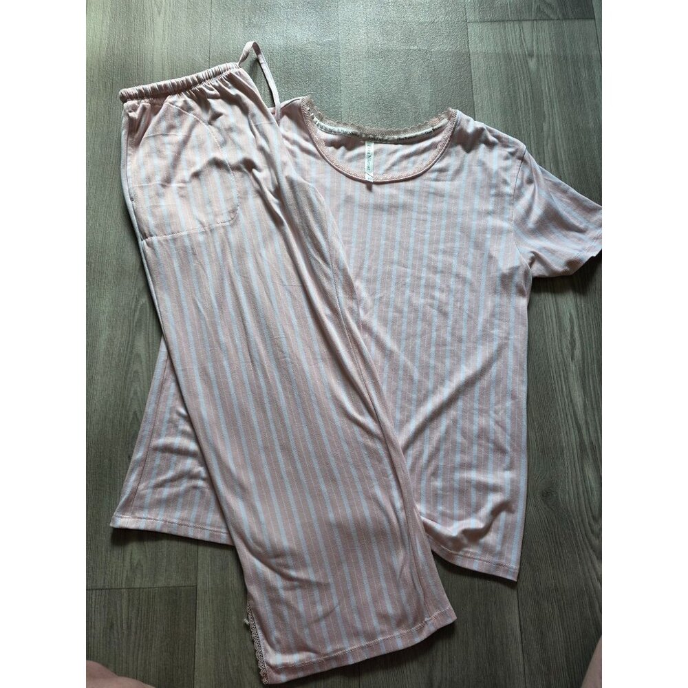 Flora Nikrooz Womens Pink & White Striped Pajama Set With Lace Trim